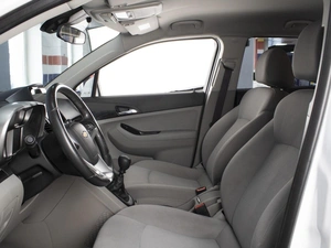 Минивэн Chevrolet Orlando 2012 года, 970000 рублей, Омск