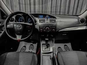 Хетчбэк Mazda 3 2012 года, 830000 рублей, Красноярск