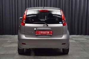 Хетчбэк Nissan Note 2010 года, 699000 рублей, Красноярск