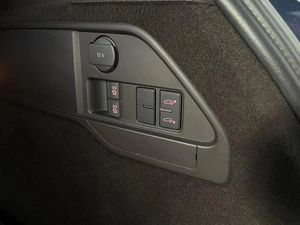 Внедорожник Volkswagen Touareg 2013 года, 1987000 рублей, Солонцы