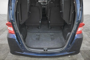Минивэн Honda Freed 2010 года, 1059000 рублей, Кемерово