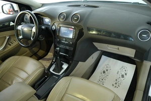 Седан Ford Mondeo 2012 года, 999000 рублей, Омск
