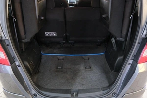 Минивэн Honda Freed 2010 года, 959000 рублей, Омск