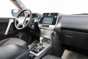 Внедорожник Toyota Land Cruiser Prado 2018 года, 4659000 рублей, Новосибирск