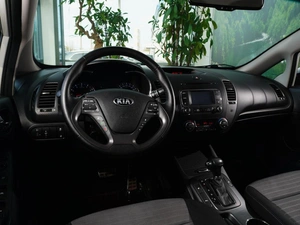 Седан Kia Cerato 2015 года, 1339999 рублей, Тверь