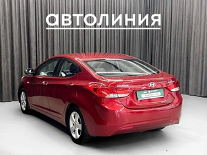 Седан Hyundai Elantra 2011 года, 899000 рублей, Красноярск