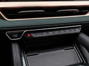 Внедорожник Geely Monjaro 2023 года, 3349000 рублей, Краснодар