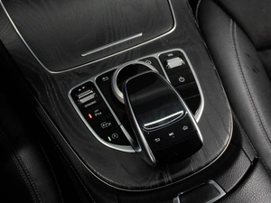 Седан Mercedes-benz E-класс 2019 года, 3200000 рублей, Тюмень