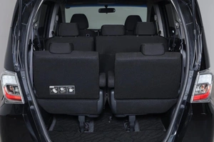 Минивэн Honda Freed 2013 года, 1099000 рублей, Новосибирск