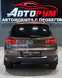 Внедорожник Volkswagen Tiguan 2015 года, 1697000 рублей, Красноярск