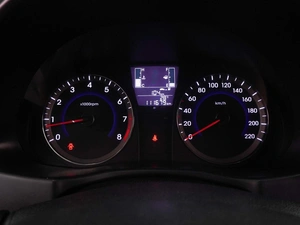 Седан Hyundai Solaris 2016 года, 949000 рублей, Воронеж