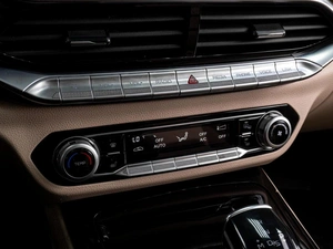 Внедорожник FAW Bestune T77 2022 года, 1899000 рублей, Тюмень