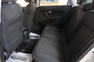 Седан Volkswagen Polo 2013 года, 919000 рублей, Омск
