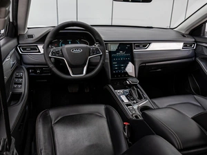 Лифтбек JAC J7 2023 года, 1149000 рублей, Краснодар