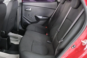 Седан Kia Rio 2014 года, 889000 рублей, Омск