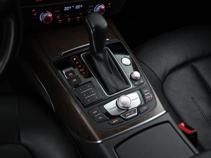 Седан Audi A6 2015 года, 2577077 рублей, Москва