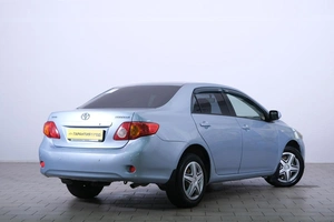 Седан Toyota Corolla 2007 года, 749000 рублей, Омск