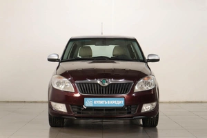 Хетчбэк Skoda Fabia 2011 года, 799000 рублей, Челябинск