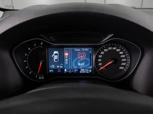 Седан Ford Mondeo 2011 года, 849000 рублей, Тюмень