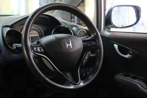 Универсал Honda Fit Shuttle 2013 года, 999000 рублей, Омск
