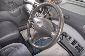 Минивэн Toyota Funcargo 2001 года, 499000 рублей, Томск