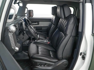 Внедорожник Toyota FJ Cruiser 2022 года, 6099046 рублей, Москва