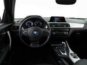 Хетчбэк BMW 1 серия 2018 года, 1817077 рублей, Москва