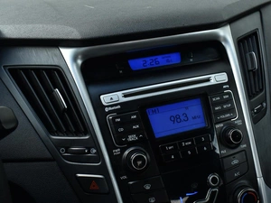 Седан Hyundai Sonata 2011 года, 1129000 рублей, Краснодар