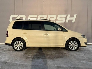 Минивэн Volkswagen Touran 2009 года, 685000 рублей, Ижевск