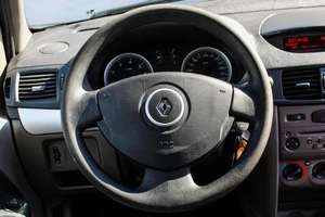 Седан Renault Symbol 2010 года, 400000 рублей, Ярославль