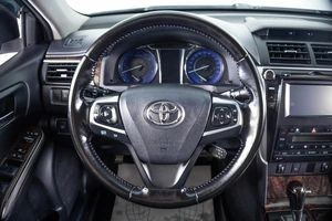 Седан Toyota Camry 2015 года, 2399000 рублей, Пермь