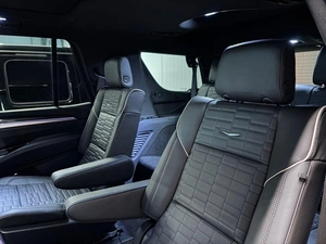 Внедорожник Cadillac Escalade-V 2026 года, 26999999 рублей, Павловская Слобода