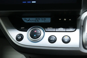 Минивэн Honda Stream 2012 года, 1328000 рублей, Солонцы