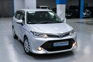 Универсал Toyota Corolla Fielder 2015 года, 1138000 рублей, Солонцы
