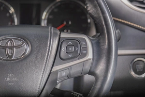 Внедорожник Toyota Harrier 2017 года, 2599000 рублей, Томск
