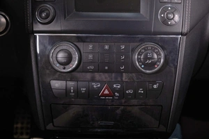 Внедорожник Mercedes-benz M-класс 2011 года, 2119000 рублей, Томск