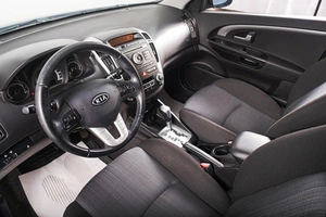 Универсал Kia Ceed 2011 года, 989000 рублей, Томск