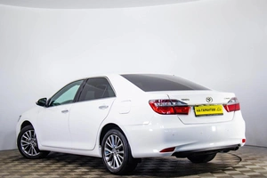Седан Toyota Camry 2016 года, 2159000 рублей, Пермь