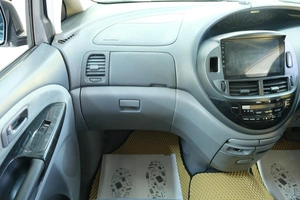 Минивэн Toyota Estima 2002 года, 1169000 рублей, Омск