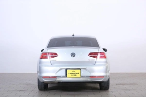 Седан Volkswagen Passat 2015 года, 1639000 рублей, Омск