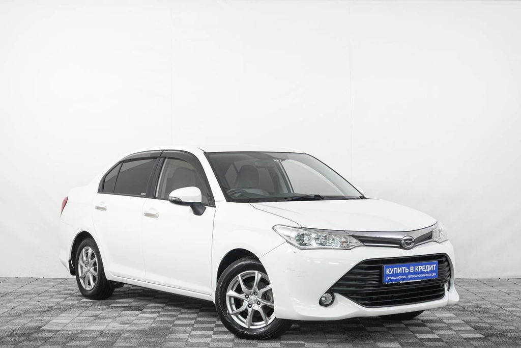 Седан Toyota Corolla Axio 2017 года, 1149000 рублей, Кемерово