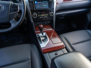 Седан Toyota Camry 2013 года, 1579000 рублей, Саратов