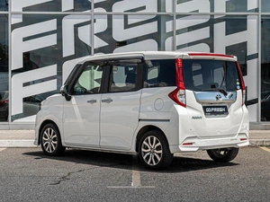Минивэн Toyota Roomy 2017 года, 1320000 рублей, Краснодар