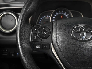 Внедорожник Toyota RAV4 2015 года, 1920000 рублей, Ставрополь