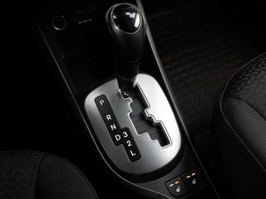 Седан Kia Rio 2014 года, 999000 рублей, Тюмень