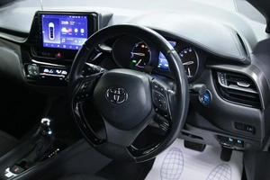 Внедорожник Toyota C-HR 2017 года, 1958000 рублей, Солонцы