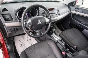 Седан Mitsubishi Lancer 2012 года, 899000 рублей, Красноярск