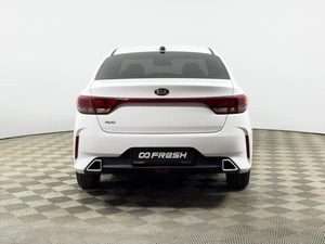 Седан Kia Rio 2021 года, 1685200 рублей, Казань