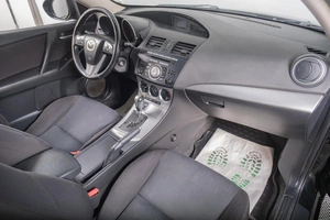 Седан Mazda 3 2011 года, 989000 рублей, Томск