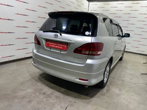 Минивэн Toyota Ipsum 2001 года, 749000 рублей, Красноярск